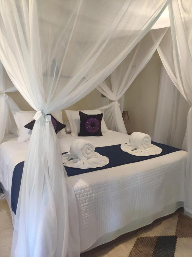 Cabana Bali Порту-Сегуру Экстерьер фото